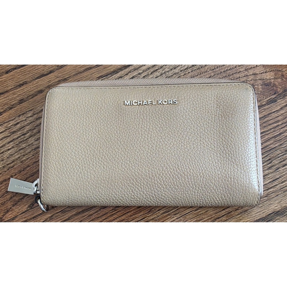 Michael Kors Beige Pebbled Zip-Around Wristlet Wallet